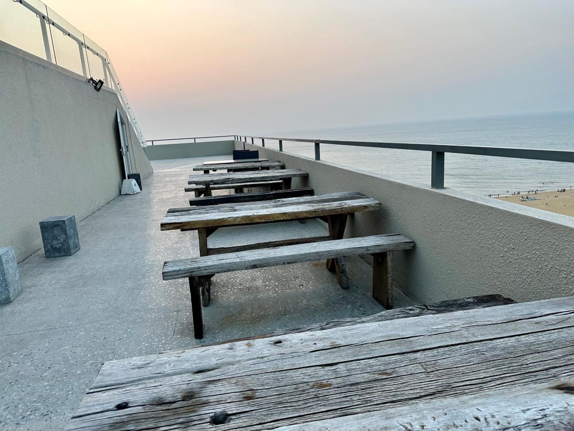 Ocean Breeze Hotel Residencies Britlanka Apartments ネゴンボ エクステリア 写真